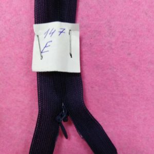 Молния потайная №3 50см (147) , шт